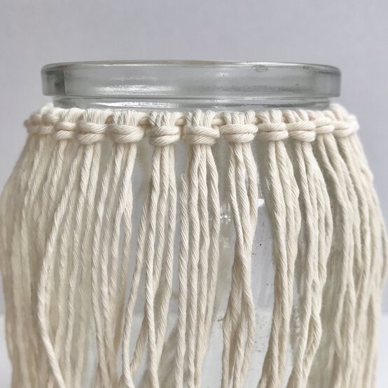 macrame_vase_cover_3.jpg?sw=554&q=85