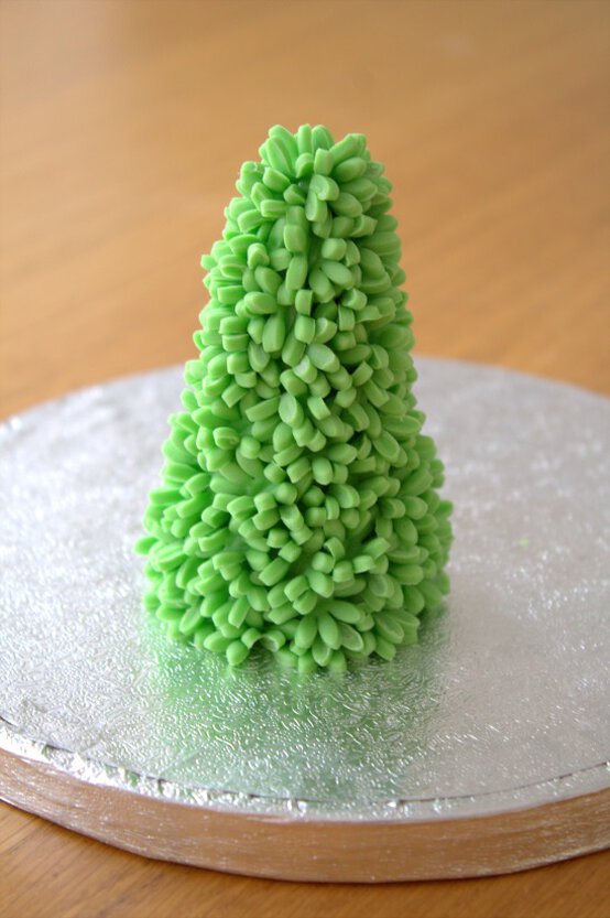 forest-cake-image-6.jpg?sw=554&q=85