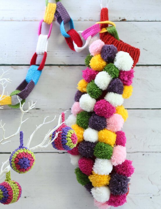 stocking.jpg?sw=554&q=85