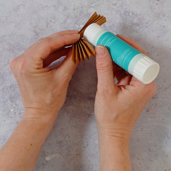 diwali-diya-lamp-card-5a.jpg?sw=554&q=85