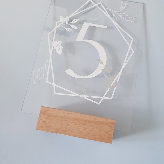 cricut_how-to-make-a-floral-acrylic-wedding-sign_step-13.jpg?sw=554&q=85