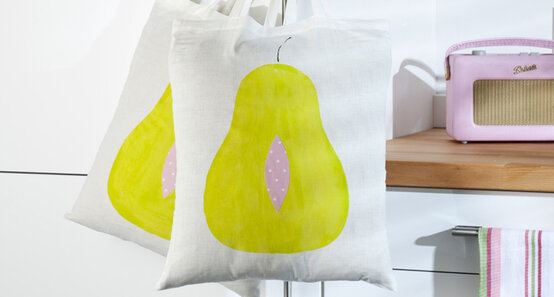 pear-tote-bag.jpg?sw=554&q=85