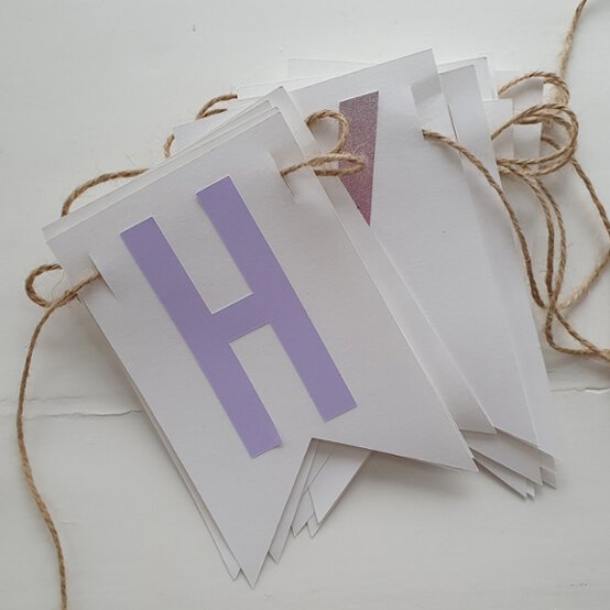 Birthday%20Bunting_Step12_2_EDIT.jpg?sw=554&q=85