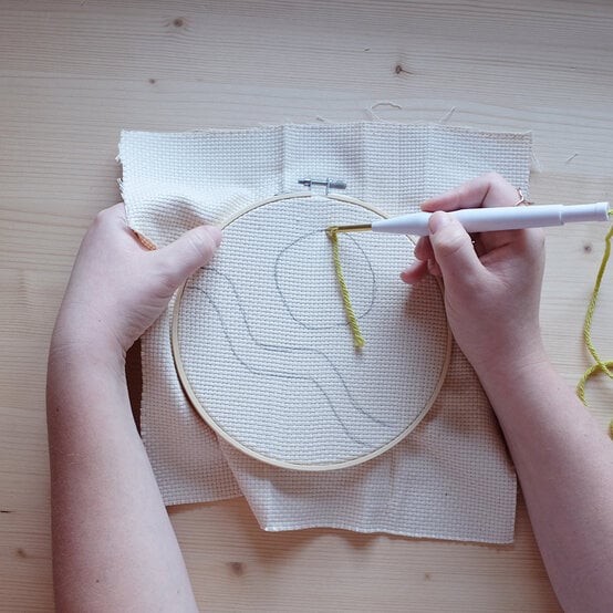 how_to_make_a_collection_of_punch_needle_hoop_art_pn_12.jpg?sw=554&q=85