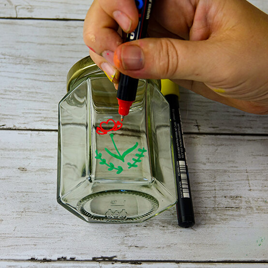 hc_glassjar_01600x600.jpg?sw=554&q=85