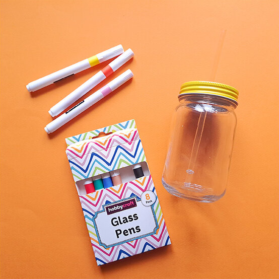 idea%5Fglass%2Dpainting%2Dideas%2Dfor%2Dbeginners%5Fstep%2D15.jpg?sw=554&q=85