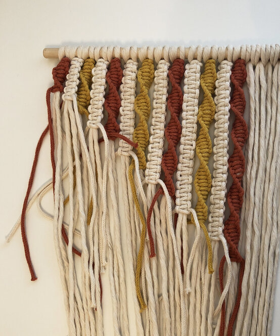 how_to_make_a_diagonal_macrame_wallhanging_step-15.jpg?sw=554&q=85