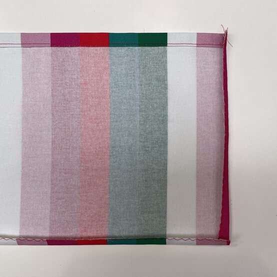 how-to-sew-an-apron_step9.jpg?sw=554&q=85