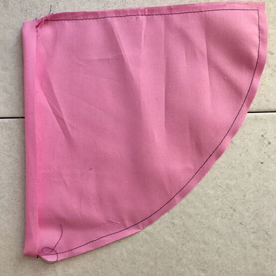 fan-purse-13.jpg?sw=554&q=85