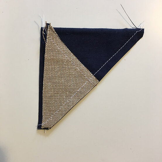 lorna-slessor-christmas-collection-stocking6.jpg?sw=554&q=85