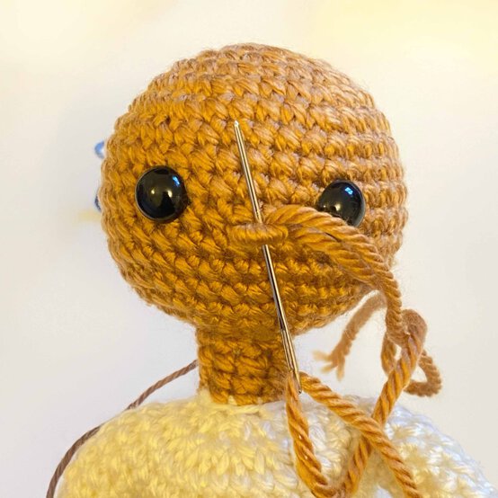 Idea_how-to-make-amigurumi-dolls_yemi10a.jpg?sw=554&q=85