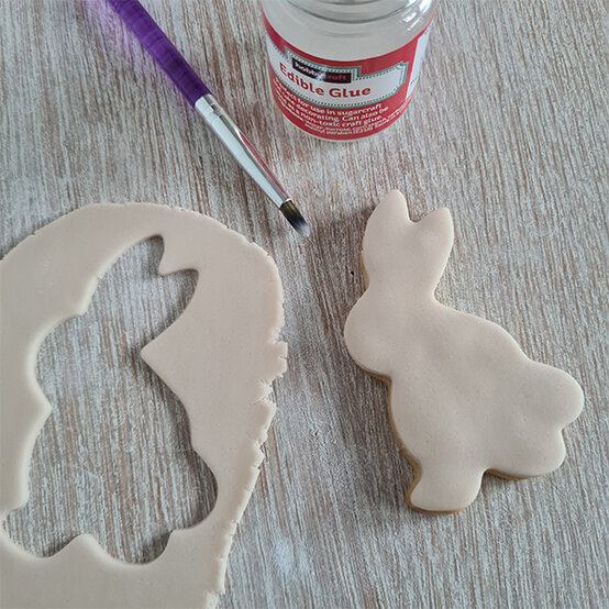 easter-biscuits-3b.jpg?sw=554&q=85