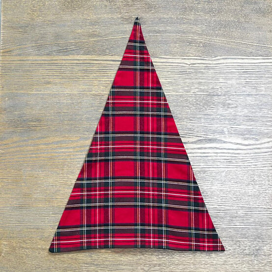 idea%5Fhow%2Dto%2Dsew%2Dchristmas%2Dtree%2Dcushions%5Fstep%2D02.jpg?sw=554&q=85