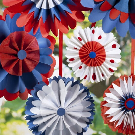 royalwedding-streetparty7.jpg?sw=554&q=85