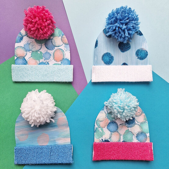 idea_paper-winter-bobble-hat_step8.jpg?sw=554&q=85