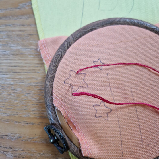 idea%5Fembroidered%2Dkids%2Dbunting%5Fstep%2D66.jpg?sw=554&q=85