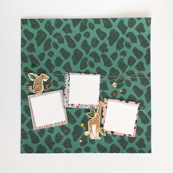 idea_baby-album-scrapbook_step4.jpg?sw=554&q=85