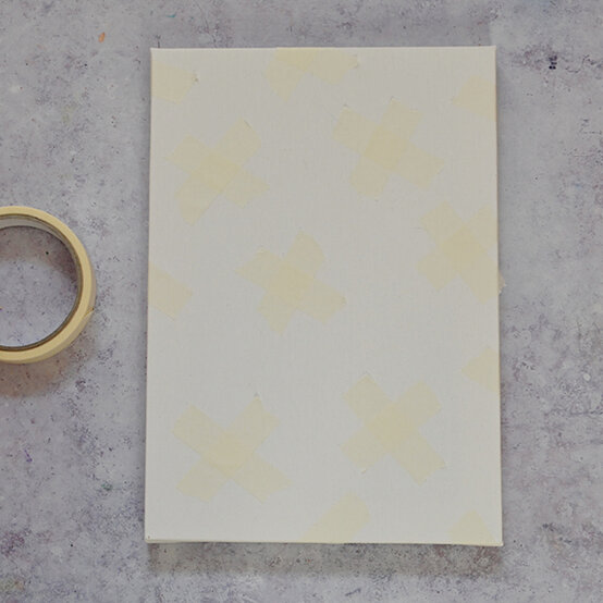 art-ideas-to-do-with-your-baby14.jpg?sw=554&q=85