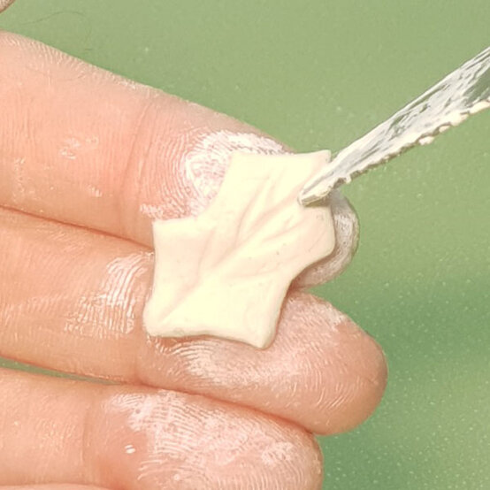 how-to-make-an-air-dry-clay-christmas-gnome_step-14c.jpg?sw=554&q=85