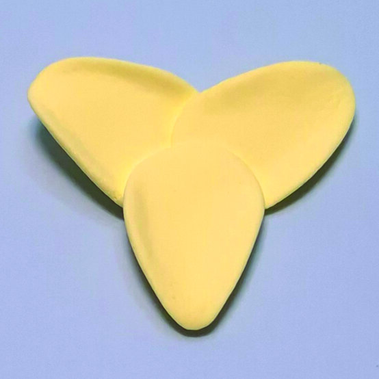 clay%2Ddaffodil%2Dsmall%5Fstep%2D2a.jpg?sw=554&q=85