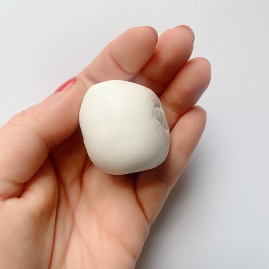 how_to_make_a_woodland_inspired_jewellery_dish_2.jpg?sw=554&q=85