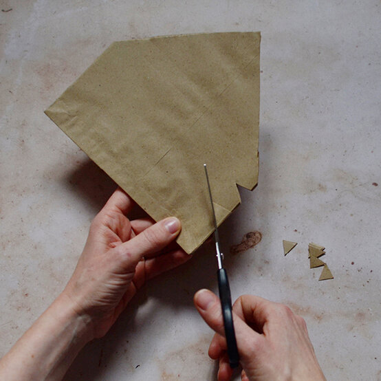 paper-bag-stars12.jpg?sw=554&q=85