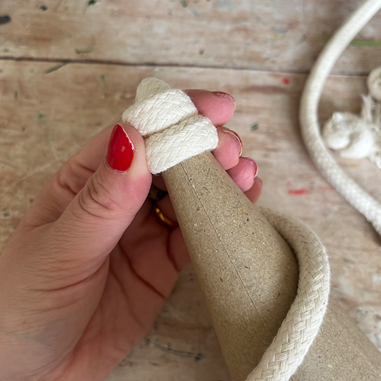 idea%5Fchristmas%2Dcone%2Dtrees%5Fstep9.png?sw=554&q=85