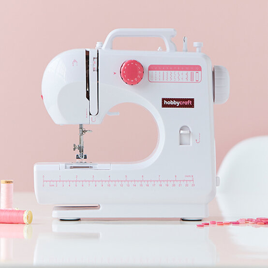 idea_get-started-in-dressmaking_machines2.jpg?sw=554&q=85