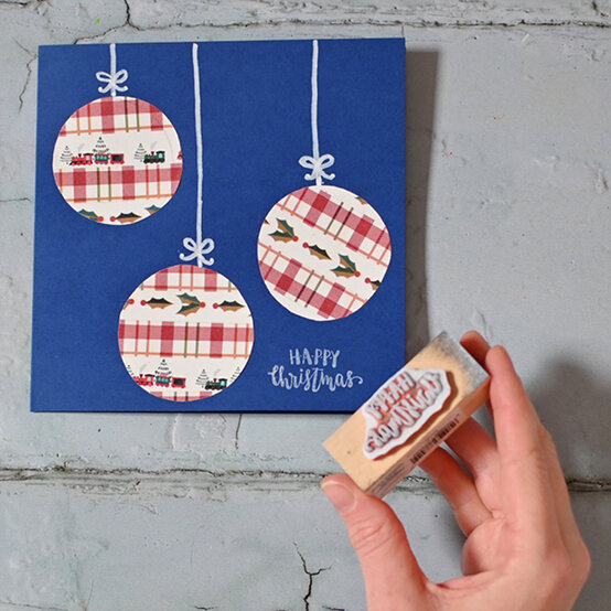 Idea_kids-christmas-cards-to-make_step5f.jpg?sw=554&q=85