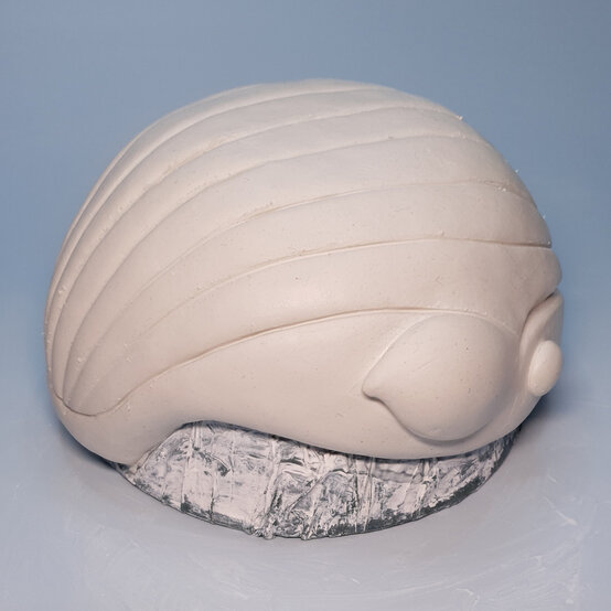 Idea_how-to-make-a-yarn-bowl-with-air-drying-clay_step8a.jpg?sw=554&q=85