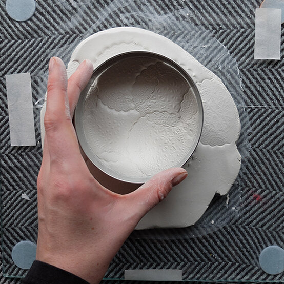 air-dry-coasters-step5.jpg?sw=554&q=85