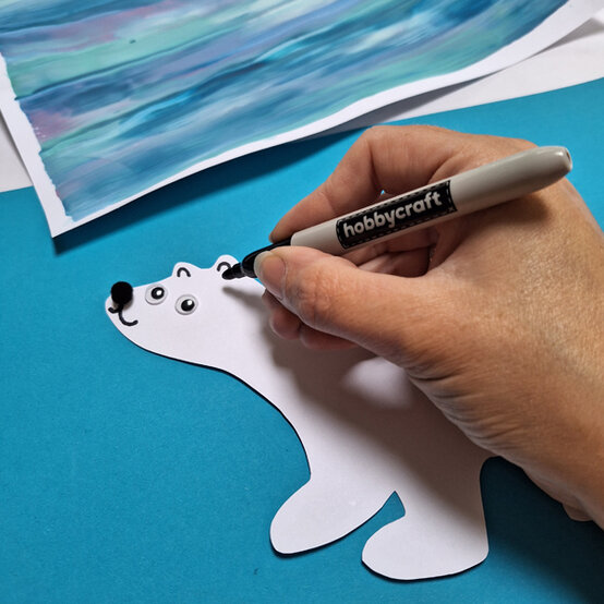 idea_how-to-make-a-polar-bear-print_step3a.jpg?sw=554&q=85