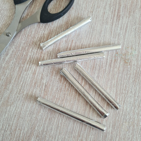 idea_christmas-gingerbread-people_step6a.jpg?sw=554&q=85