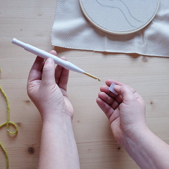 how_to_make_a_collection_of_punch_needle_hoop_art_pn_08.jpg?sw=554&q=85