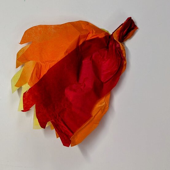 how-to-make-a-wooden-spoon-dragon-puppet_step-7a.jpg?sw=554&q=85