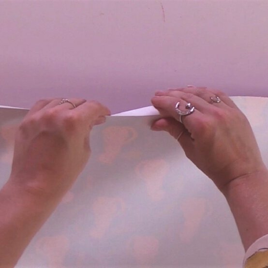 fabric-lampshade_step3_edit.jpg?sw=554&q=85