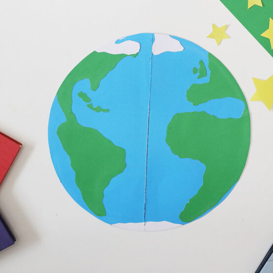 idea_indoor-activities-for-kids_flipbook.jpg?sw=554&q=85