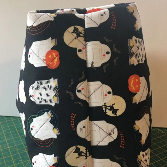 halloween-treat-bag-7.jpg?sw=554&q=85