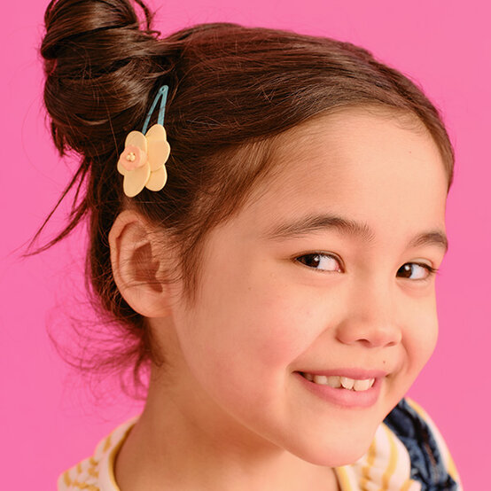 how%2Dto%2Dmake%2Dclay%2Ddaffodils%2Dfor%2Dst%2Ddavids%2Dday%5Fhair%2Dclip.jpg?sw=554&q=85