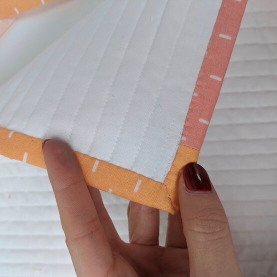 Bunny_quilt_edging_step_13.jpeg?sw=554&q=85