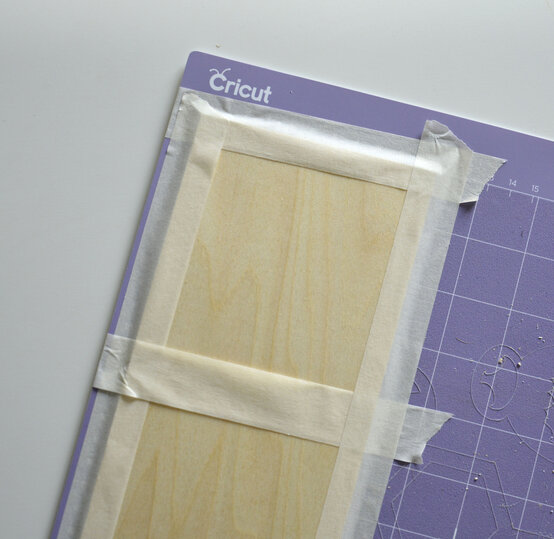 vinyldoorsignstep8.jpg?sw=554&q=85