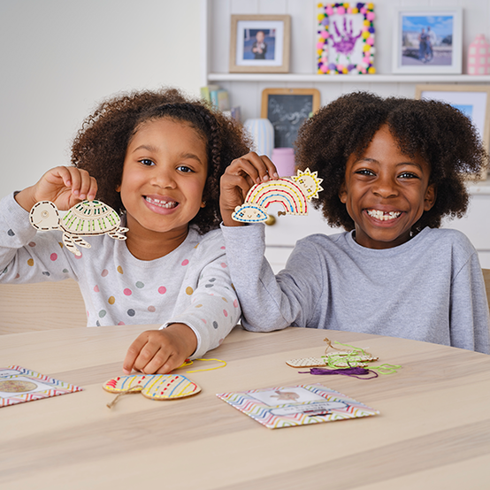 idea%5Fkids%2Dcrafts%2Dto%2Dmake%2Din%2Dunder%2D30%5Fthreading.png?sw=554&q=85