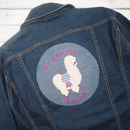 no-drama-llama-styled-4.jpg?sw=554&q=85