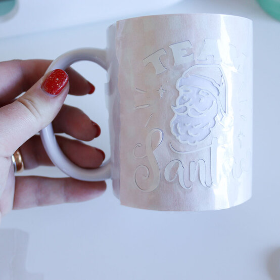 santa-mug-step-4.jpg?sw=554&q=85