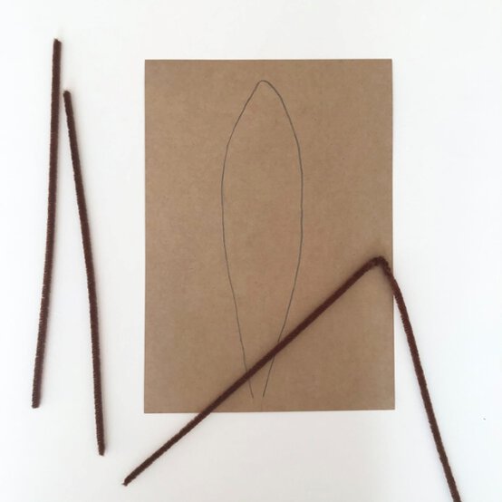 How%20to%20make%20a%20bunny%20wreath%20step%20four.jpeg?sw=554&q=85