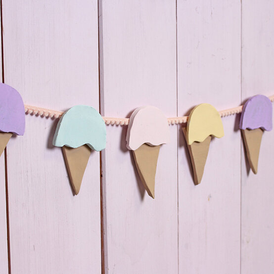 ice-cream-bunting.jpg?sw=554&q=85