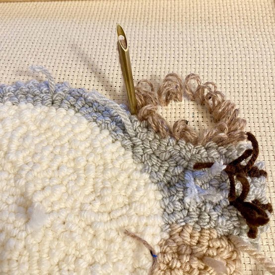 punch-needle-farm-rabbit-step-2.jpg?sw=554&q=85