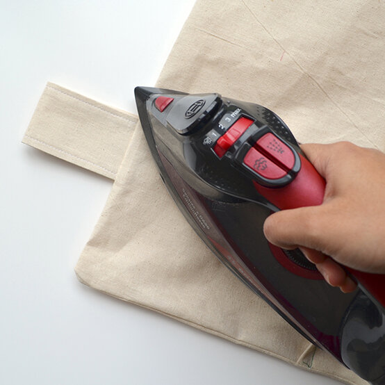 eid-countdown-calendar_13a.jpg?sw=554&q=85