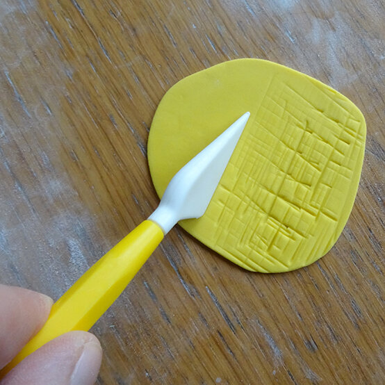 plant-pot-bunny-cake-48.jpg?sw=554&q=85