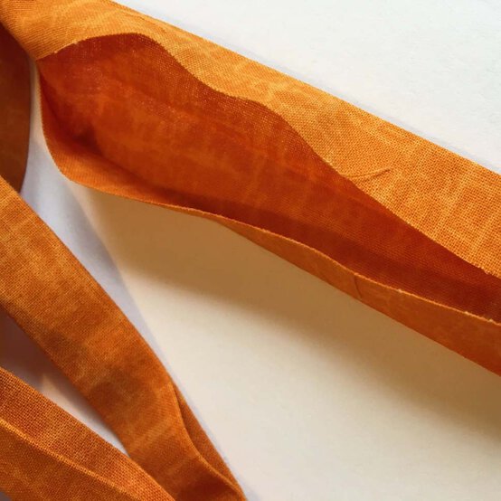 pumpkin-table-runner-step-13.jpg?sw=554&q=85